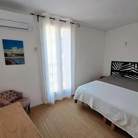 Maison De Village A Avec Ascenseur Et Terrasse Tropezienne - Fr-1-326-850 * Marseillan (Herault)