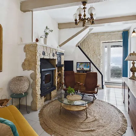 Maison De Village A Avec Ascenseur Et Terrasse Tropezienne - Fr-1-326-850 Semesterbostad *