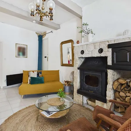 Сasa de vacaciones Maison De Village à Avec Ascenseur Et Terrasse Tropézienne - Fr-1-326-850 Marseillan (Herault)