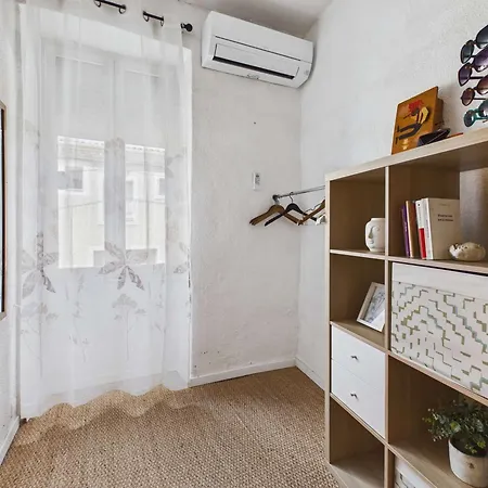 Сasa de vacaciones Maison De Village à Avec Ascenseur Et Terrasse Tropézienne - Fr-1-326-850 Marseillan (Herault)