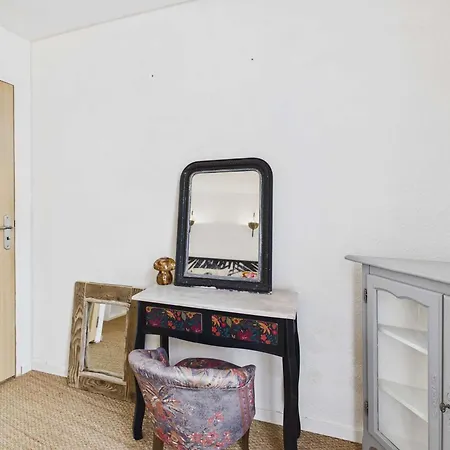 Сasa de vacaciones Maison De Village à Avec Ascenseur Et Terrasse Tropézienne - Fr-1-326-850 Marseillan (Herault)