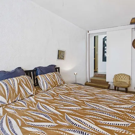 Maison De Village A Avec Ascenseur Et Terrasse Tropezienne - Fr-1-326-850 Marseillan (Herault)
